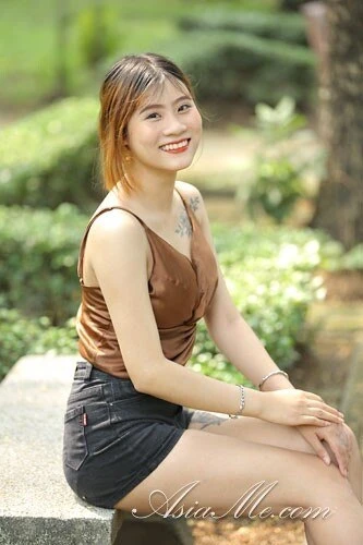 Snow Profile image 2