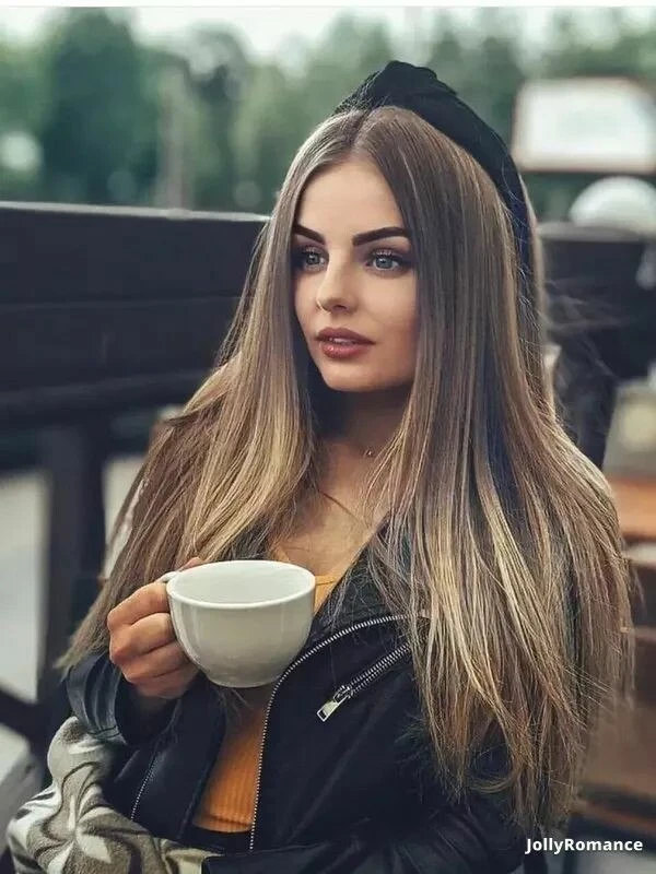 Oksana Profile image 2