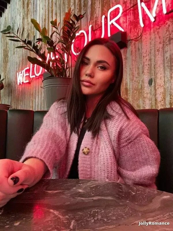 Olga Profile image 4