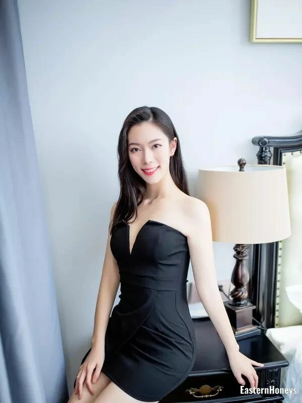 Mariya Profile image 3