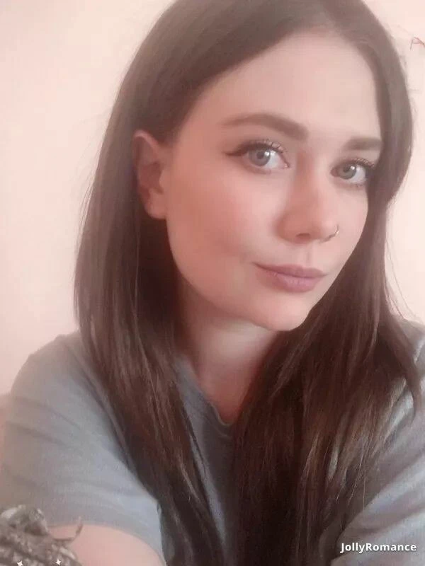 Ilona Profile image 1