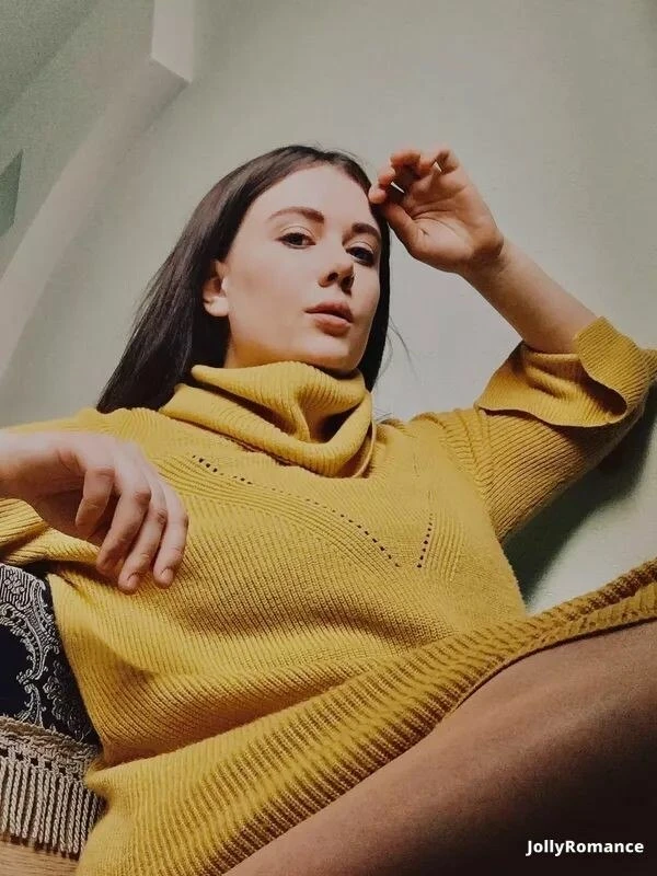 Ilona Profile image 3