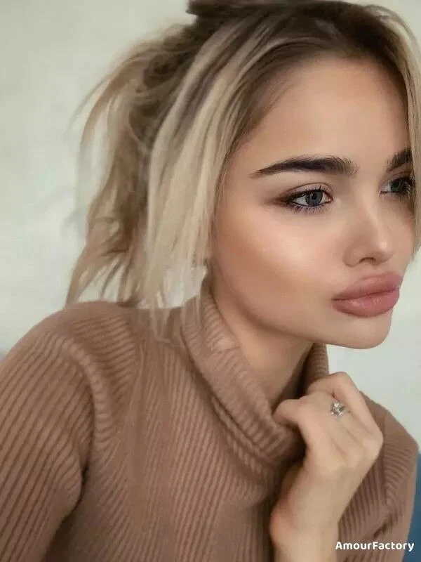 Anna Profile image 3