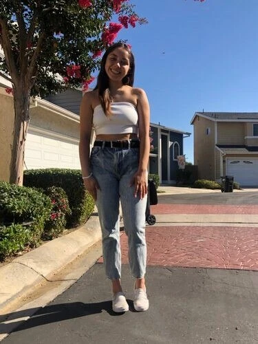 Alyssa Profile image 1