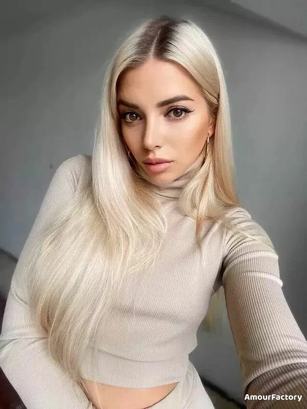 Yulia Profile image 1