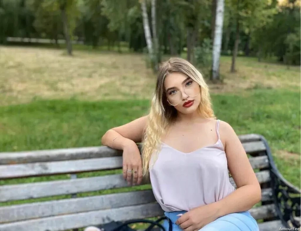 Maryna Profile image 3