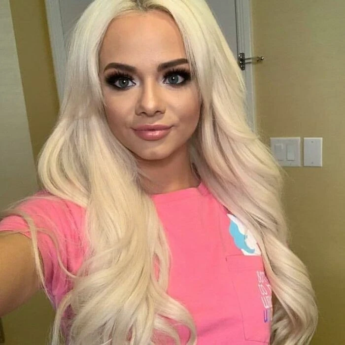 Emily_bb2 Profile image 5