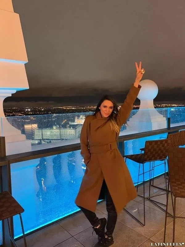 Paula Profile image 2