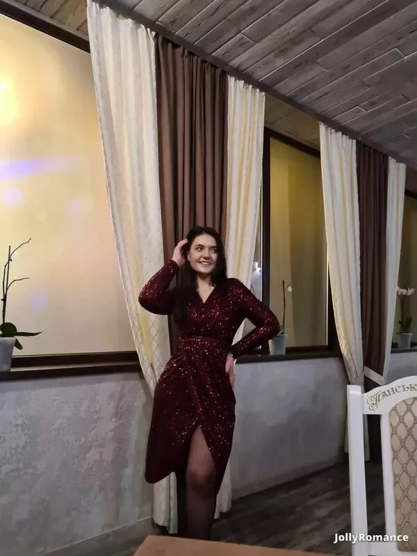 Juliya Profile image 1