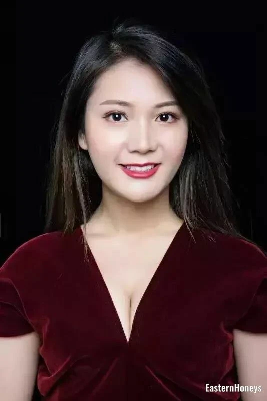 Xiaorong Profile image 5