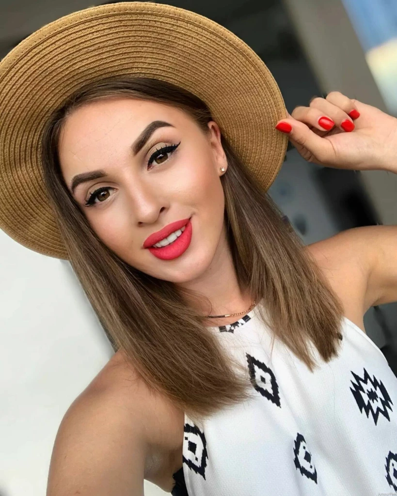 Tatyana Profile image 2