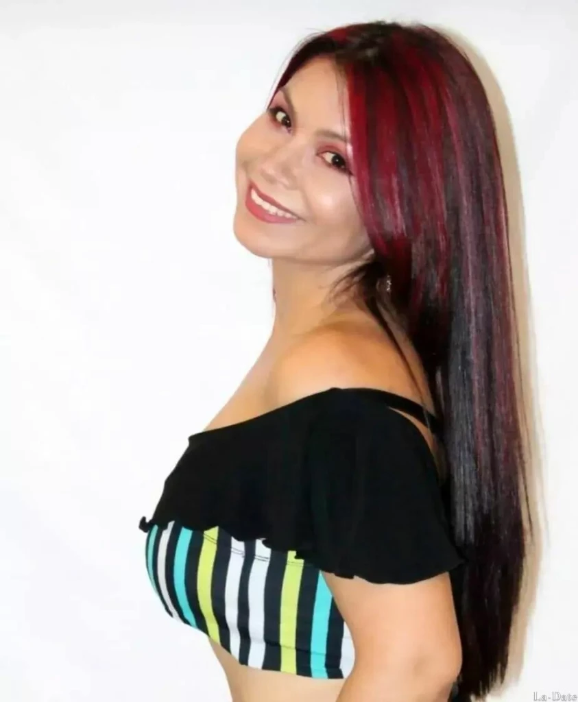 Beatriz Profile image 2