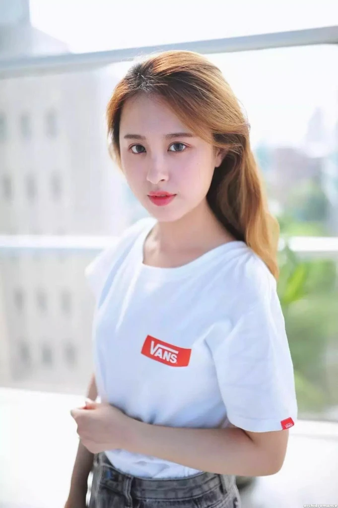 Wanjun Profile image 5