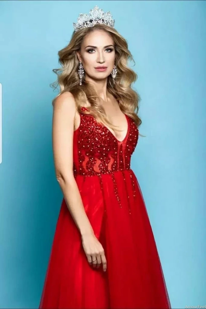 Maria Profile image 4