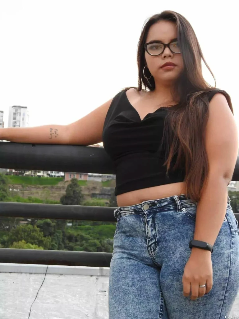 Viviana Profile image 2