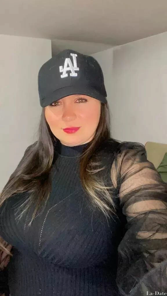 Andrea Profile image 6