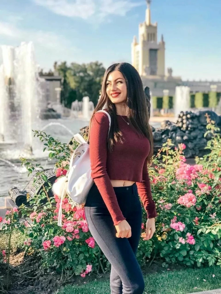 Viktoriia Profile image 1