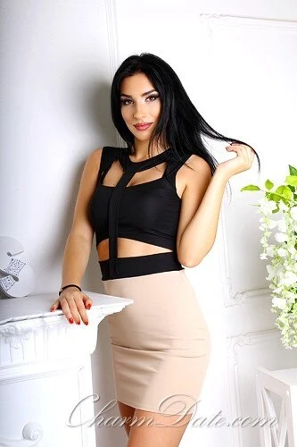 Alya Profile image 4