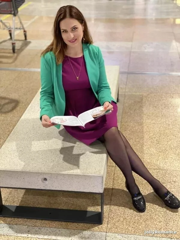 Anna Profile image 5