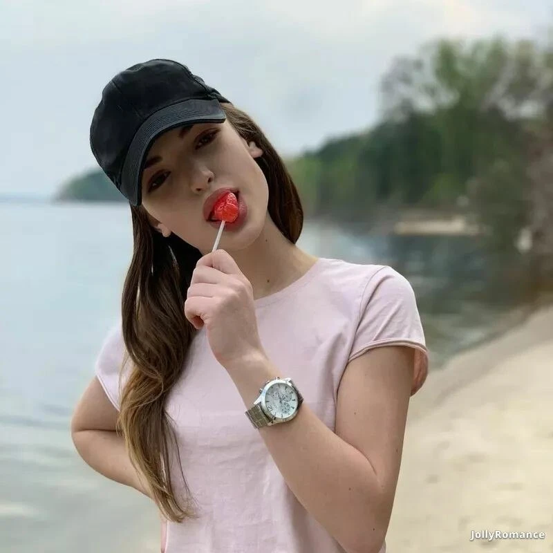 Ekaterina Profile image 4