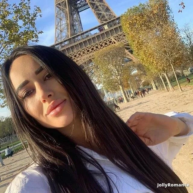 Kristina Profile image 3