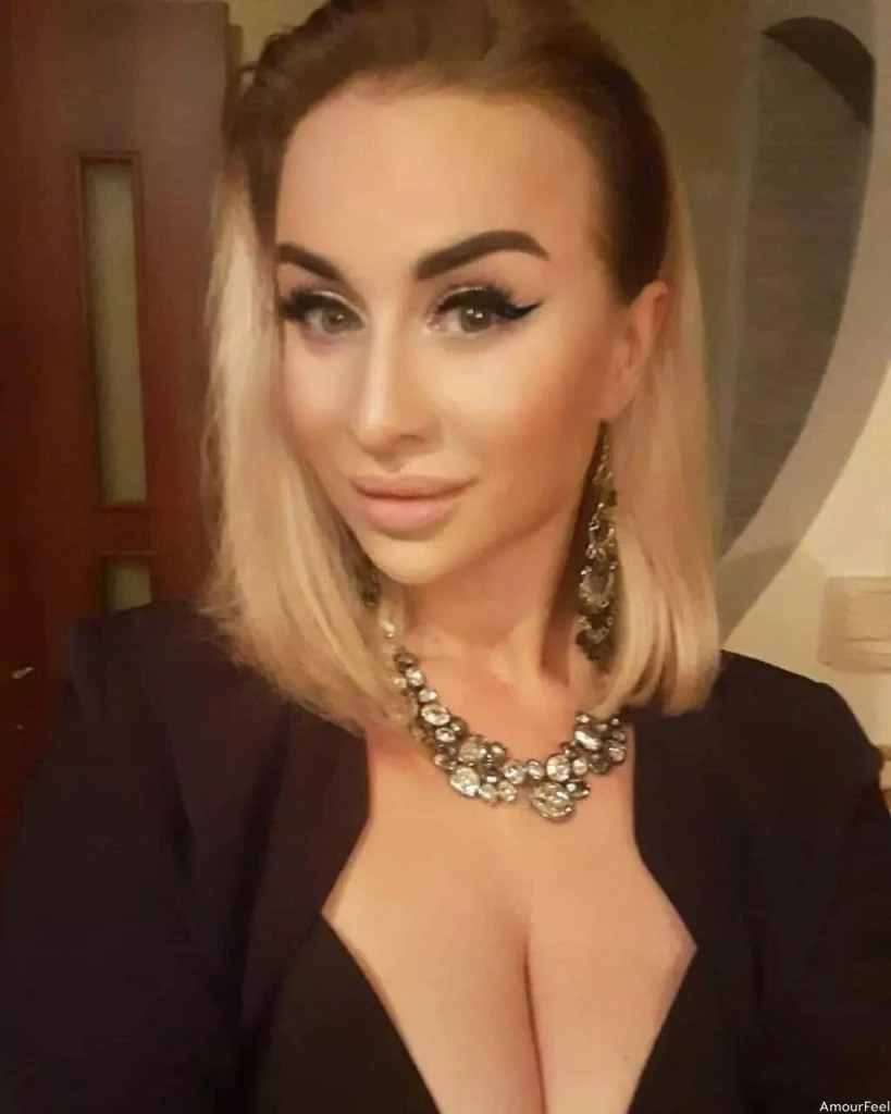 Valeriia Profile image 3