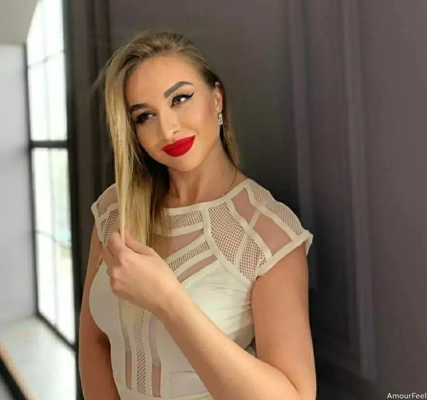 Valeriia Profile image 2