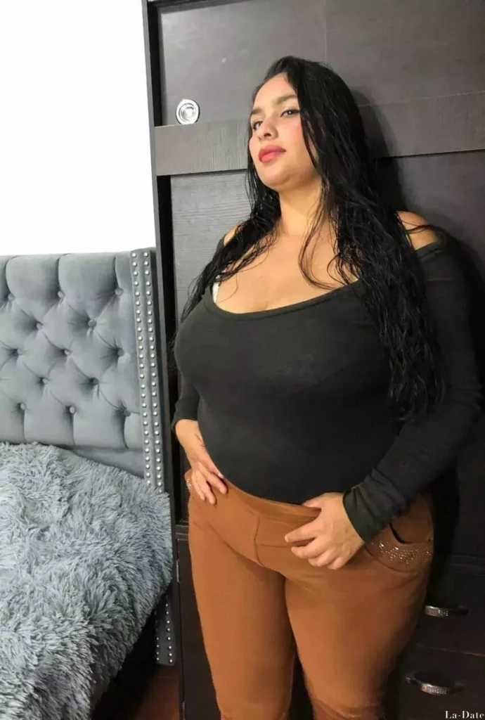 Elisabet Profile image 3