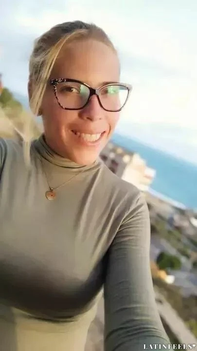 Laura Profile image 4