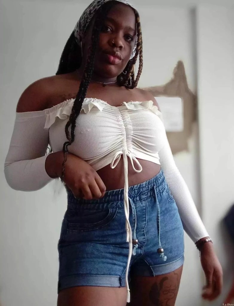 Catherine Profile image 2