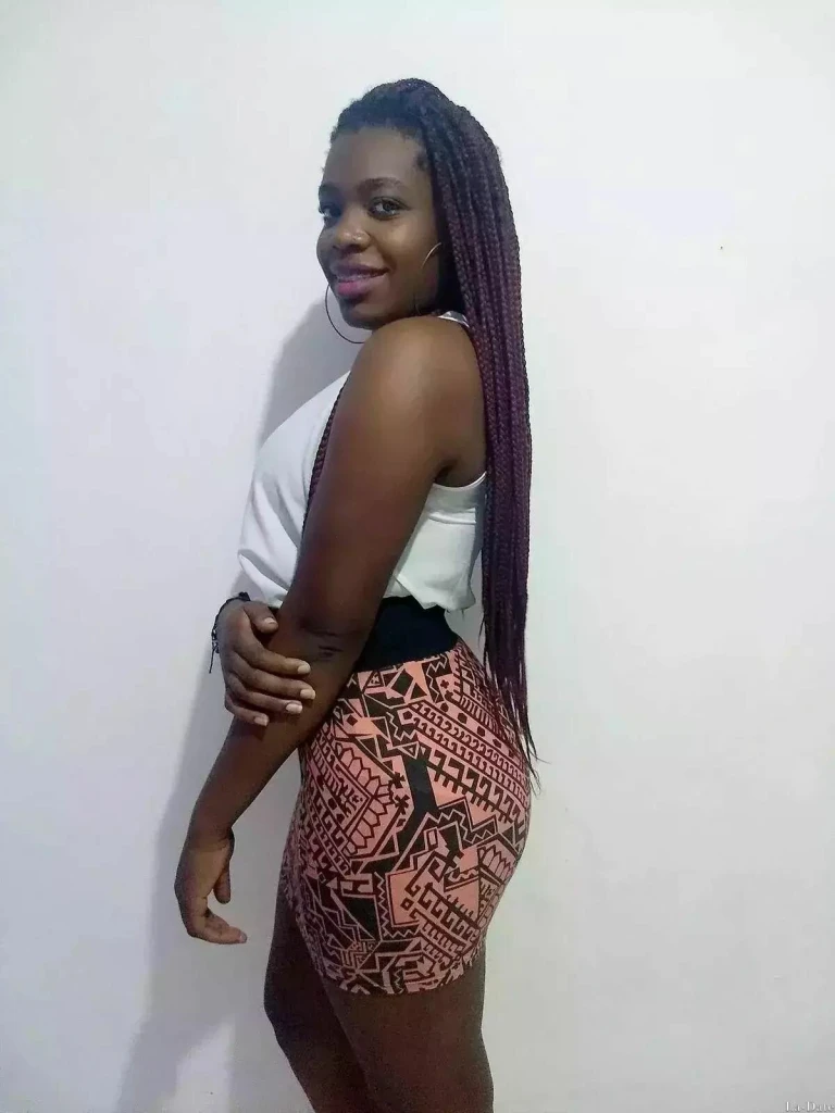 Catherine Profile image 4