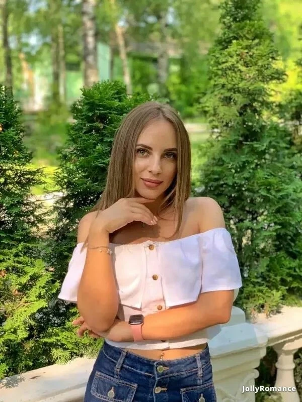 Tatiana Profile image 4